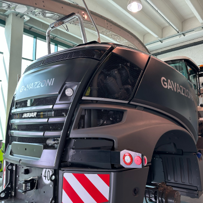 Decorazione Mezzi Speciali - Wrapping macchine agricole