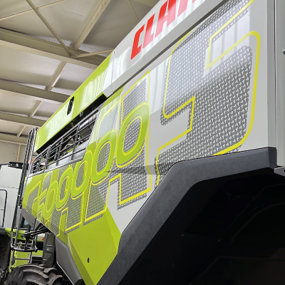 Decorazione Mezzi Speciali - Wrapping macchine agricole