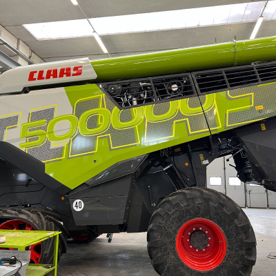 Decorazione Mezzi Speciali - Wrapping macchine agricole