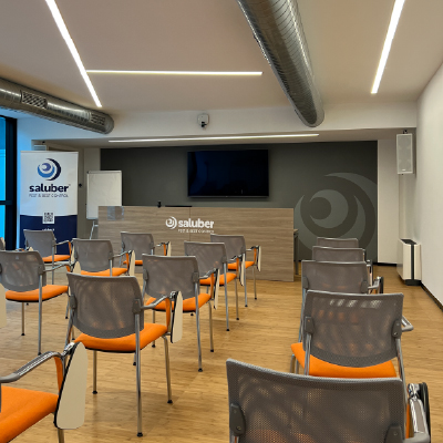 Decorazione Interni Saluber - Adesivo su parete