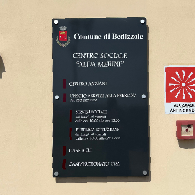 Segnaletica Esterna Centro Sociale